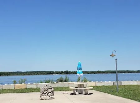 Scales Pointe Camping