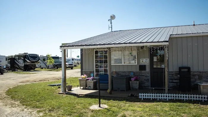 I-49 RV Park Picture 7