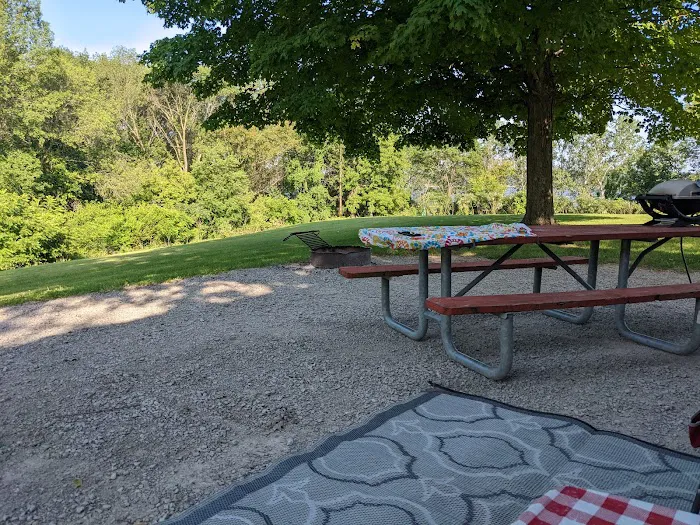 Sandy Beach Campground Picture 5