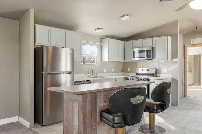 Whitetail Grove Mobile Home and RV Community Picture 3