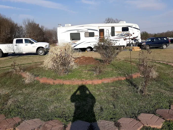 Hidden Valley RV Park Picture 9