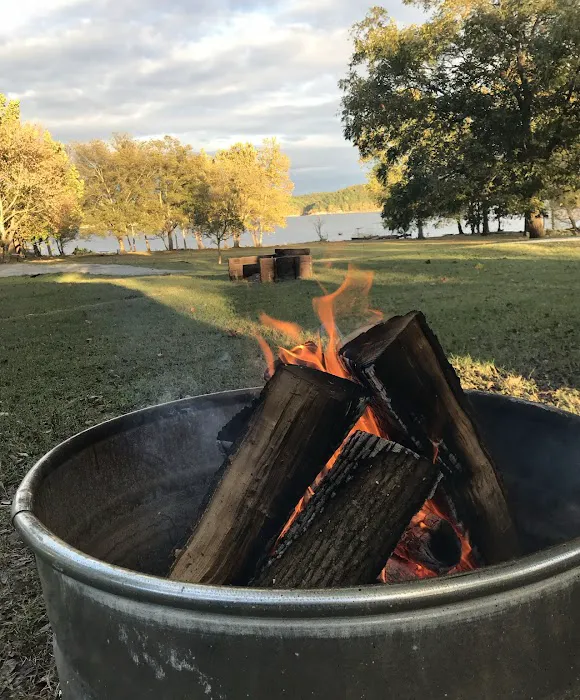 Horseshoe INN and Campground Picture 7