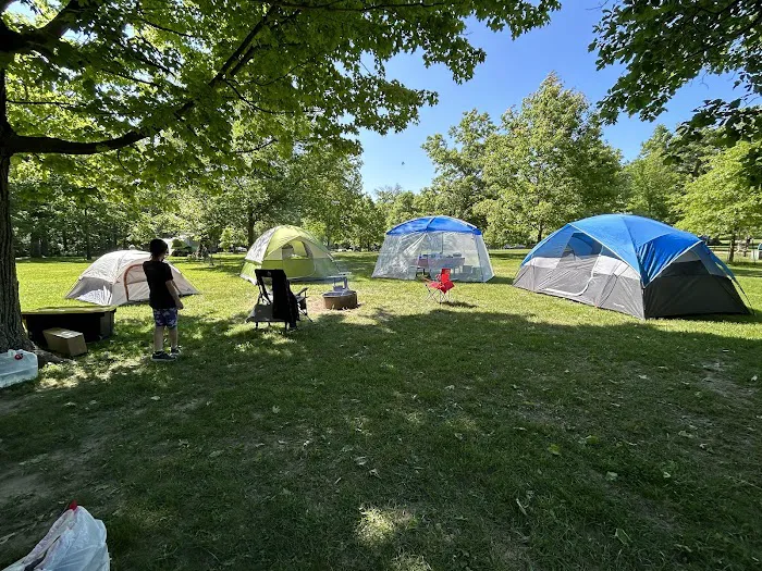 Six Pines Campground Picture 6