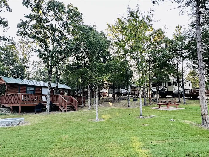Pine Creek Hideaway Cabins & RV Resort Picture 6