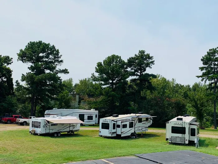 Broken Bow RV Park Picture 8