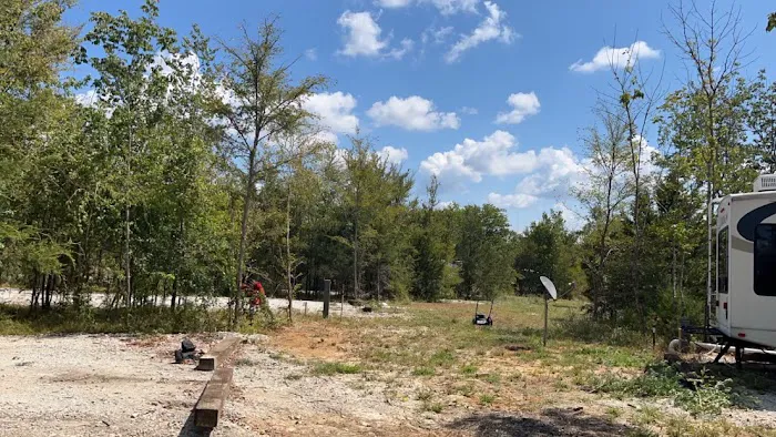 Tall Pines RV Park Picture 10