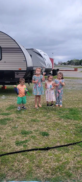 Stone RV Park Picture 1