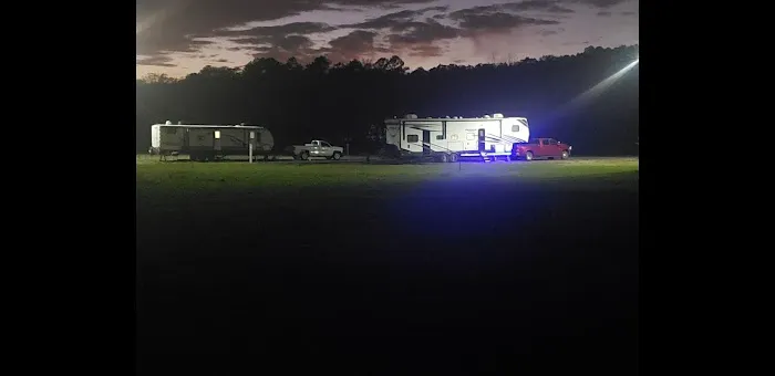 Mena RV Park Picture 1