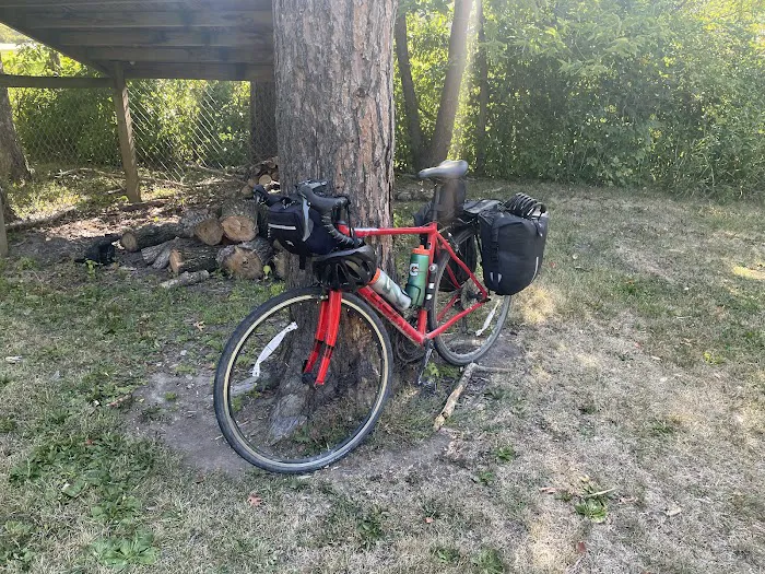 Baker's Field Campground Picture 3