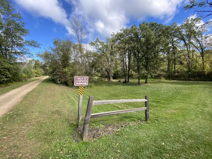 Baker's Field Campground Picture 6