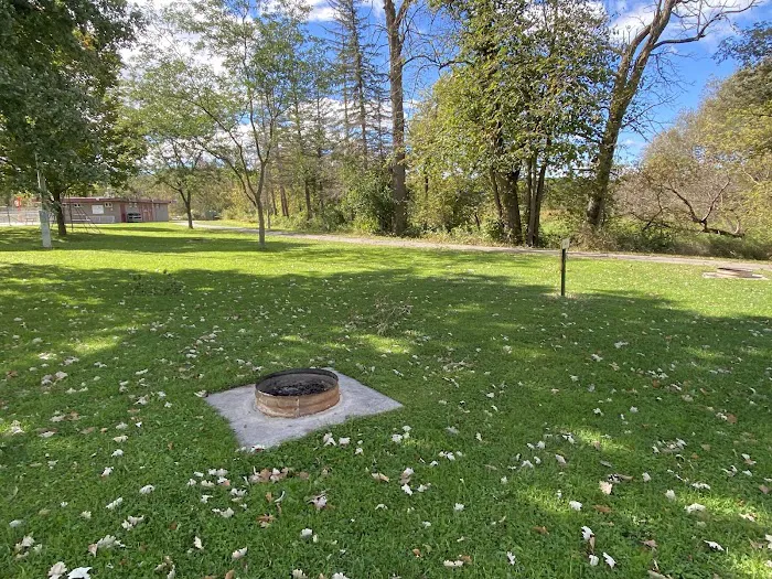 Schultz City Park Campground Picture 3