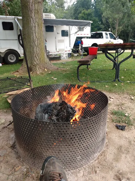 End of The Trail Equine Campground Picture 6