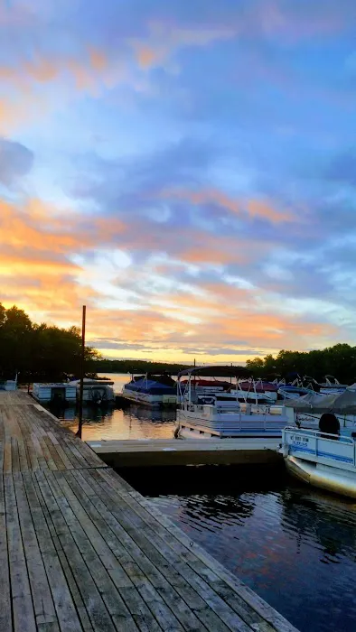 River Bay Premier Camping Resort Picture 6