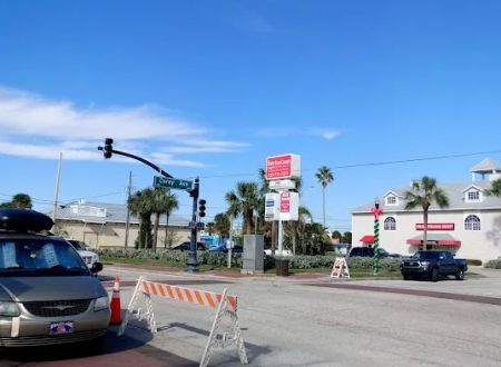 Holiday Village Mobile Home Park