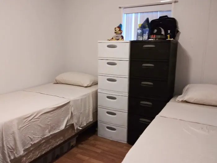 Holiday Village Mobile Home Park Picture 2