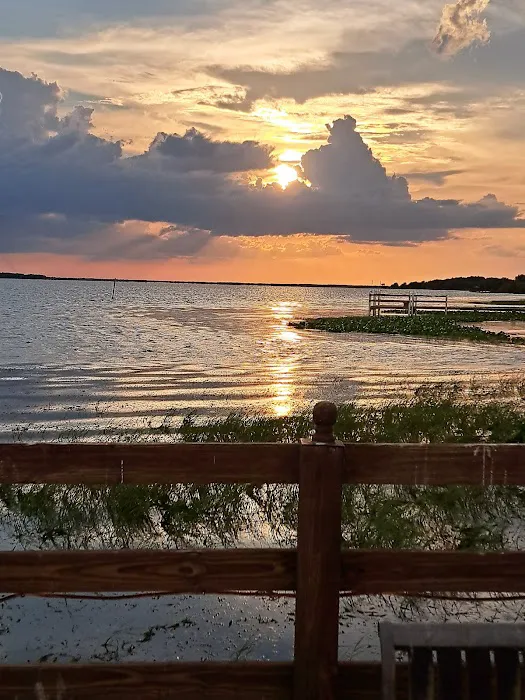 Lake Marian Resort RV & Mobile Home Park Picture 2
