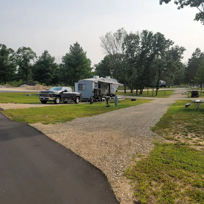 Emrick Lake Campground & Resort Picture 7