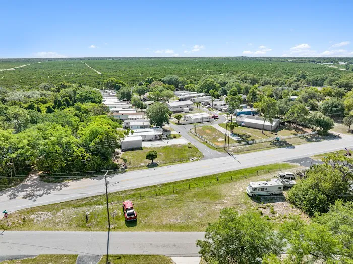 Lake Letta Mobile Home Community Picture 3
