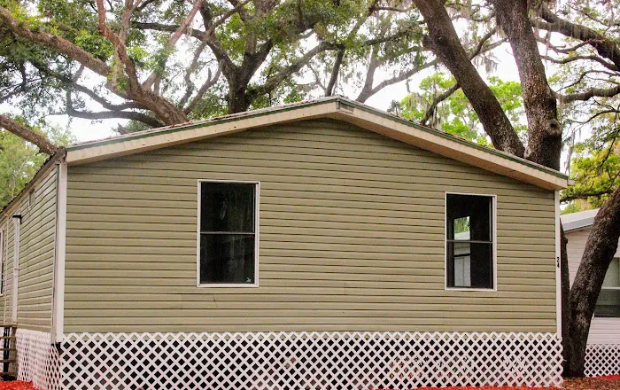 Camelot Mobile Home Park Picture 5