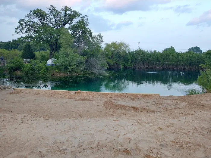 Hickory Oaks Campground Picture 6