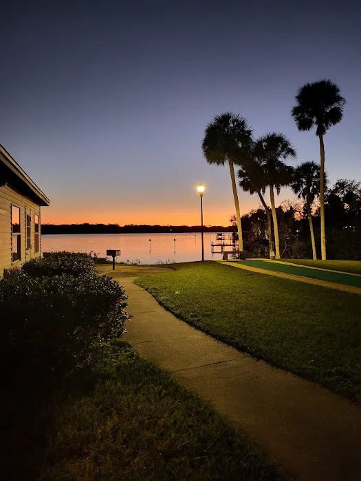 Alafia Riverfront Mobile Home Park Picture 8