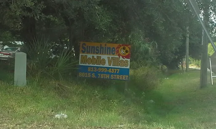 Sunshine Mobile Home Village Picture 3