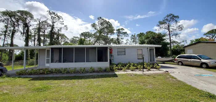 Colony Point Mobile Home Park Picture 1