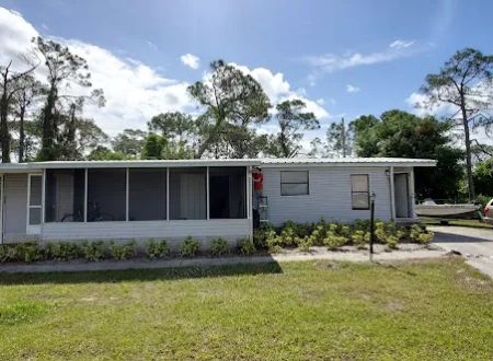 Colony Point Mobile Home Park