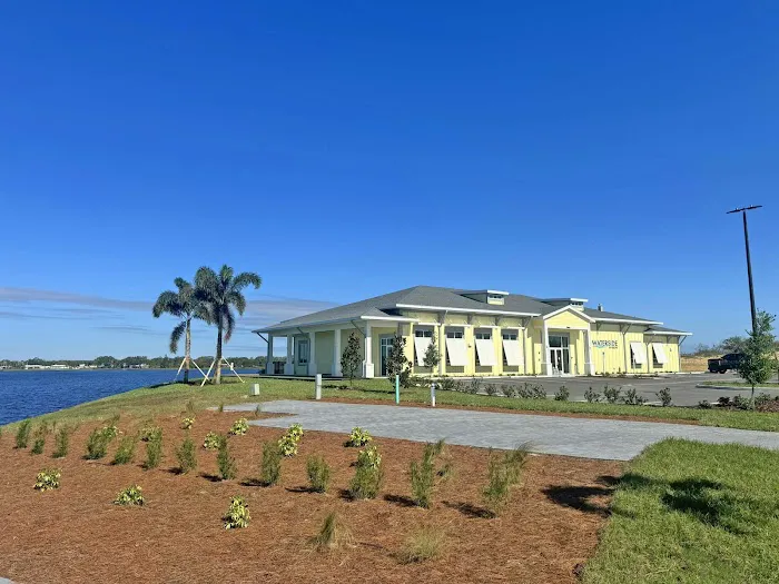 Waterside RV Resort Picture 8