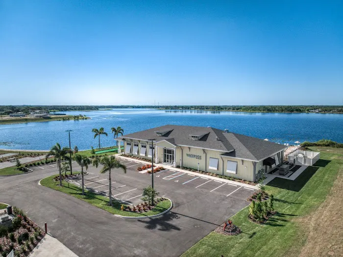 Waterside RV Resort Picture 3