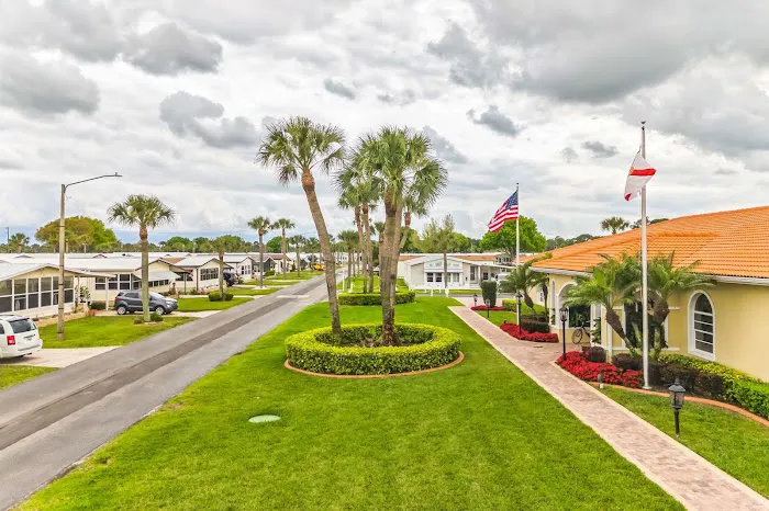 Sebring Village Mobile Home Park Picture 4