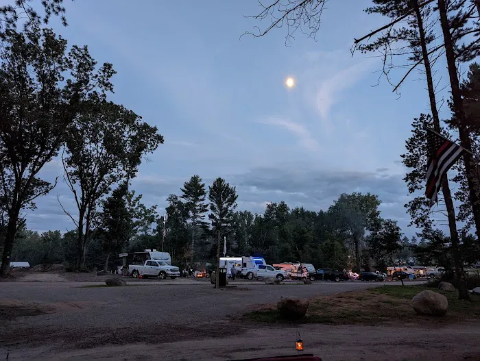 Wilson Lake Campground & Resort Picture 3