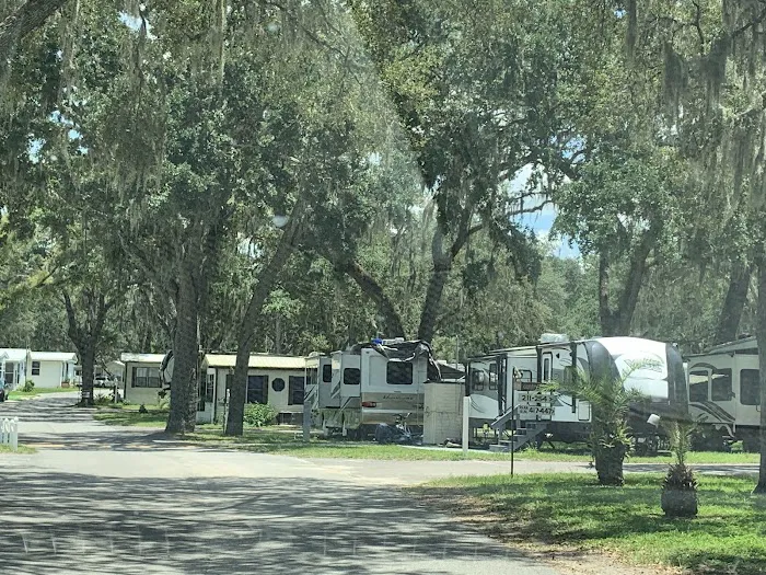 Southern Aire RV Resort Picture 9