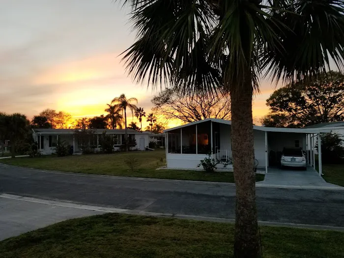 Heron Cay Picture 2
