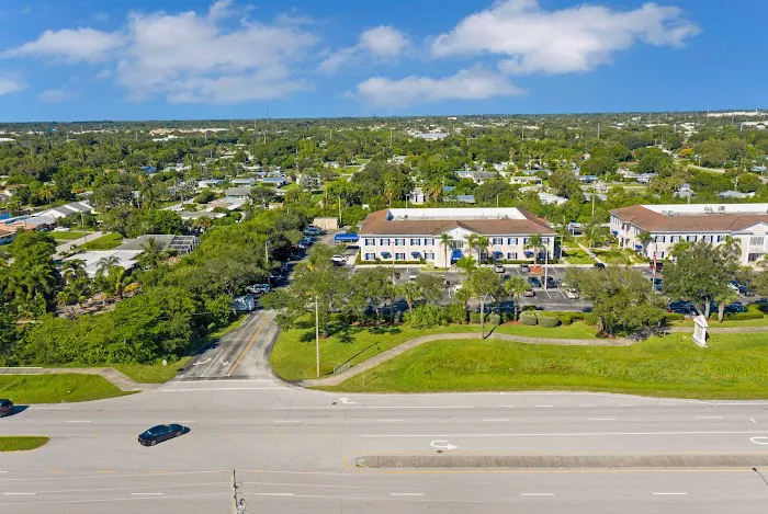 Fairlane Harbor Homes Picture 7