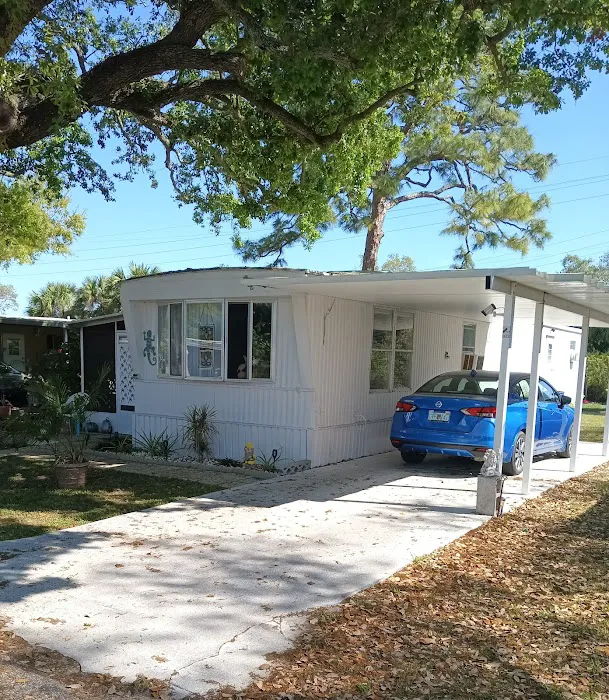 Woodlawn Manor Picture 10