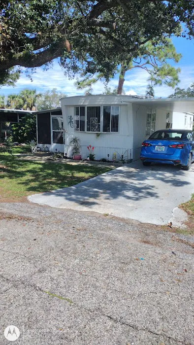 Woodlawn Manor Picture 2