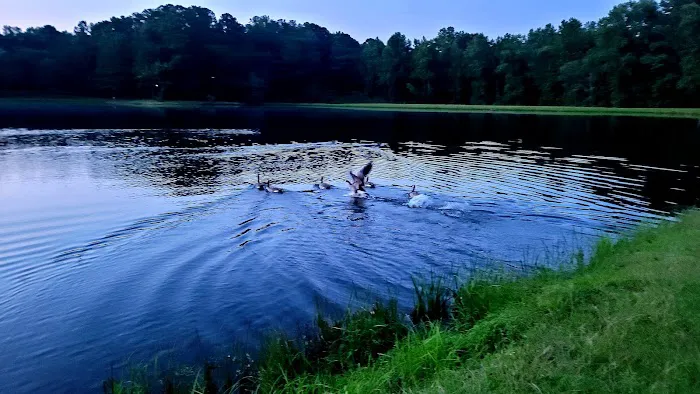 Cherokee Campground & RV Park Picture 2