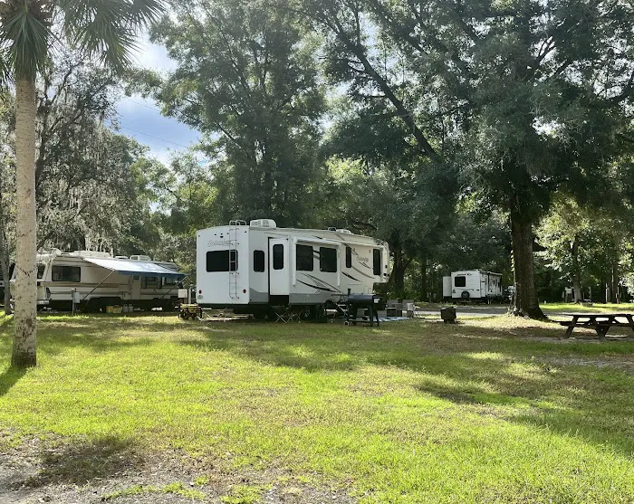 The Hideaway Campground Picture 5
