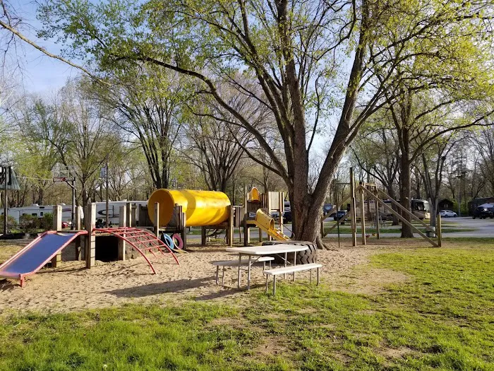 Pin Oak RV Resort By RJourney Picture 6