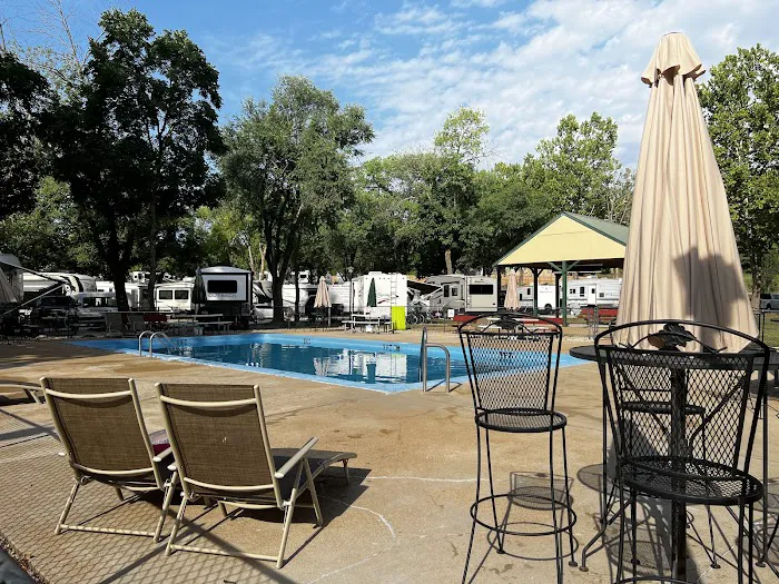 Pin Oak RV Resort By RJourney Picture 7