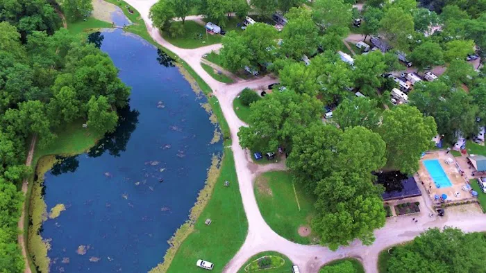 Pin Oak RV Resort By RJourney Picture 4
