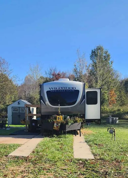 Lakeside Mobile Home & RV Park Picture 7