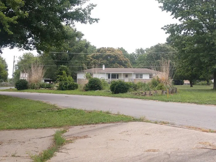 Lakeside Mobile Home & RV Park Picture 8