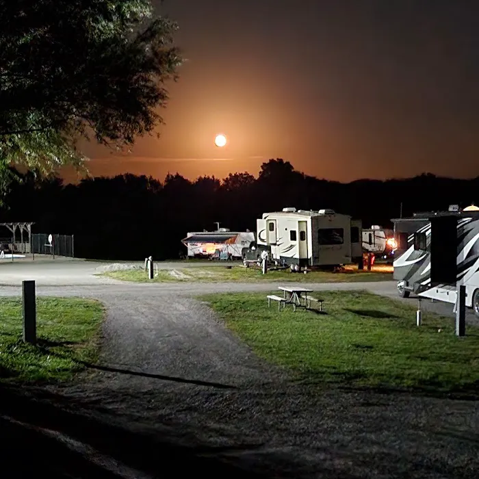 The Great Escape RV Park & Campground Picture 10