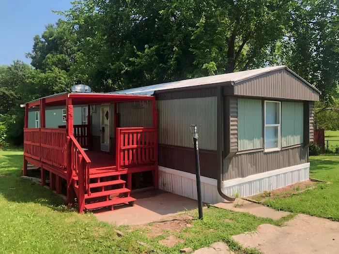 Eastwood Trailer Park Picture 4