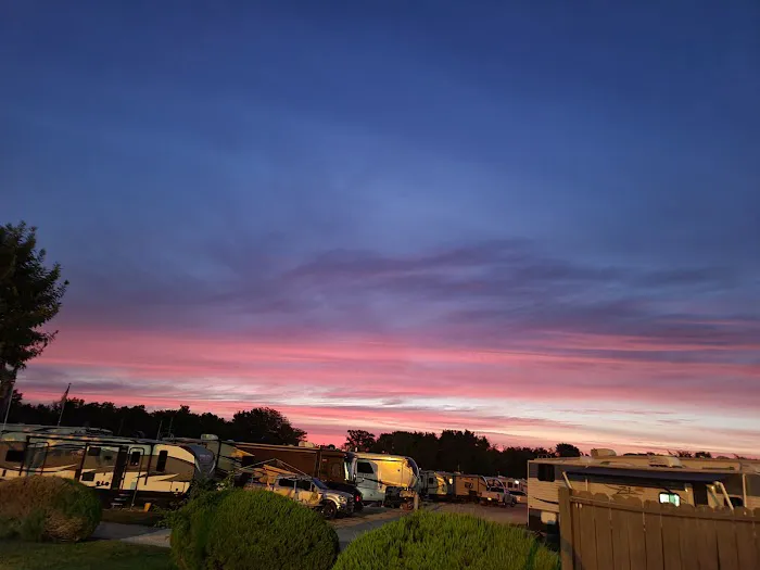 Rutlader Outpost RV Park Picture 4