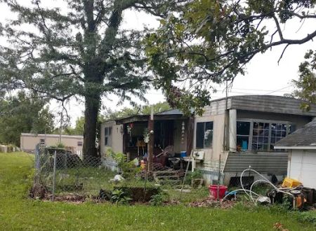 Paola Mobile Home Park