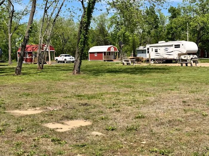 Lazy Daz RV Park Picture 6