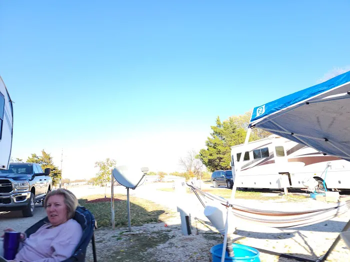 Jayhawker RV Park Picture 6
